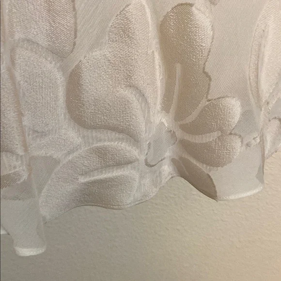 Lafayette 148 Elegant Cream Floral Skirt